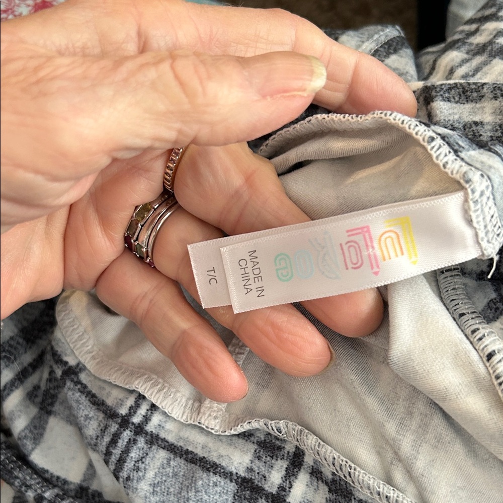 Stylish Women's Patterned Leggings T/C - image 4